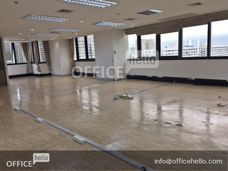 United Tower Thonglor / อาคารยูไนเต็ด ทาวเวอร์ ทองหล่อ