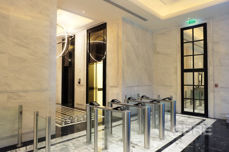 Metropolis Building / อาคารเมโทรโพลิส